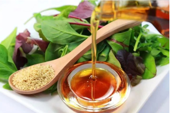 香油這些妙用你知道多少？別只拿來拌菜用！